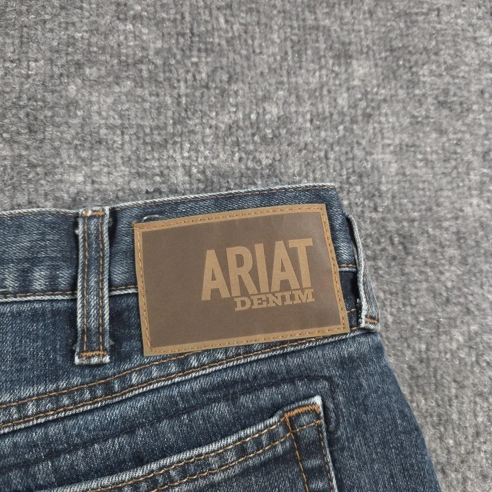 Ariat Jeans Mens 38x29 Blue M2 Pro Series Ray Relaxed Bootcut Stretch Denim